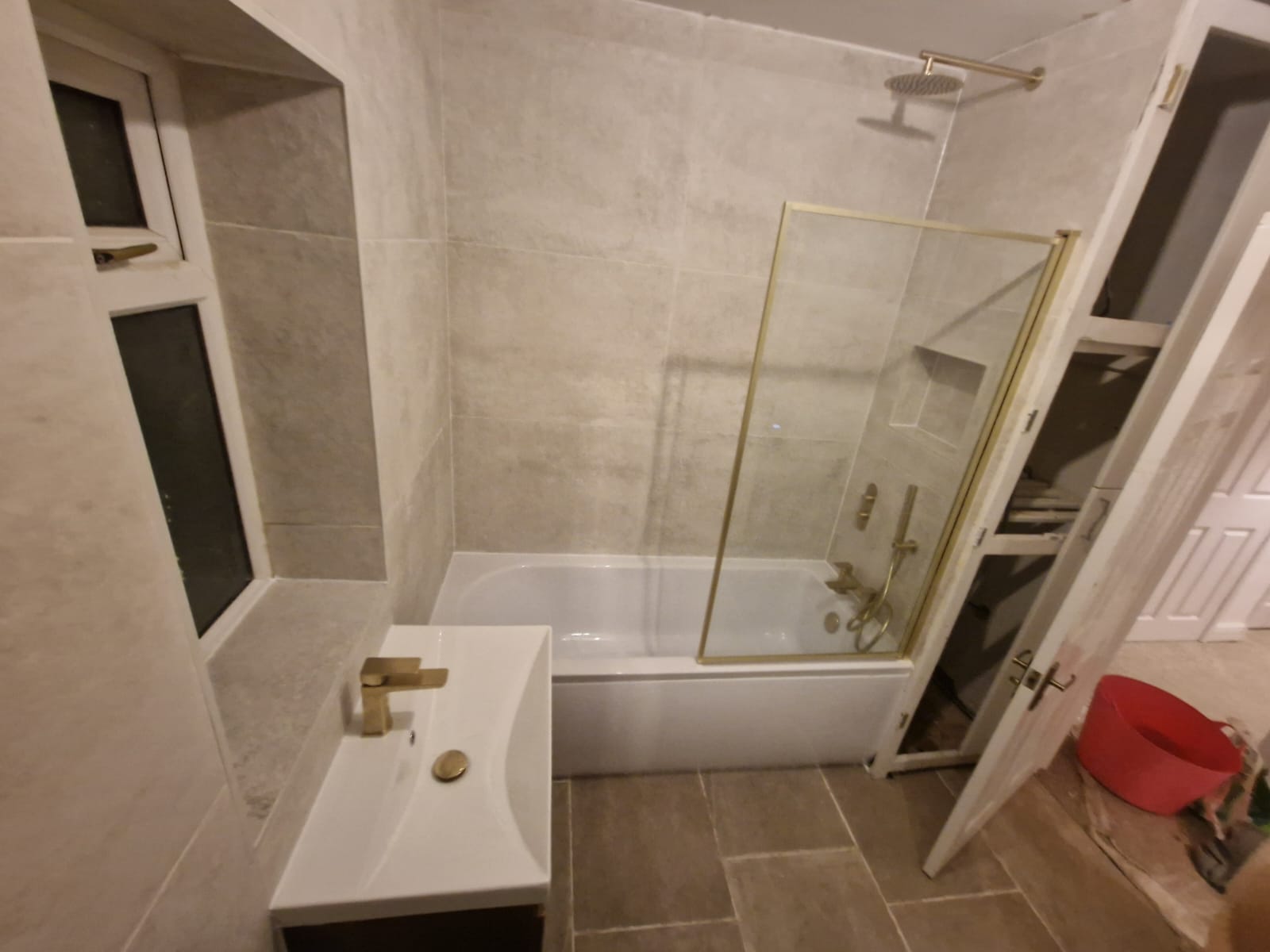 Modern Bathroom 2